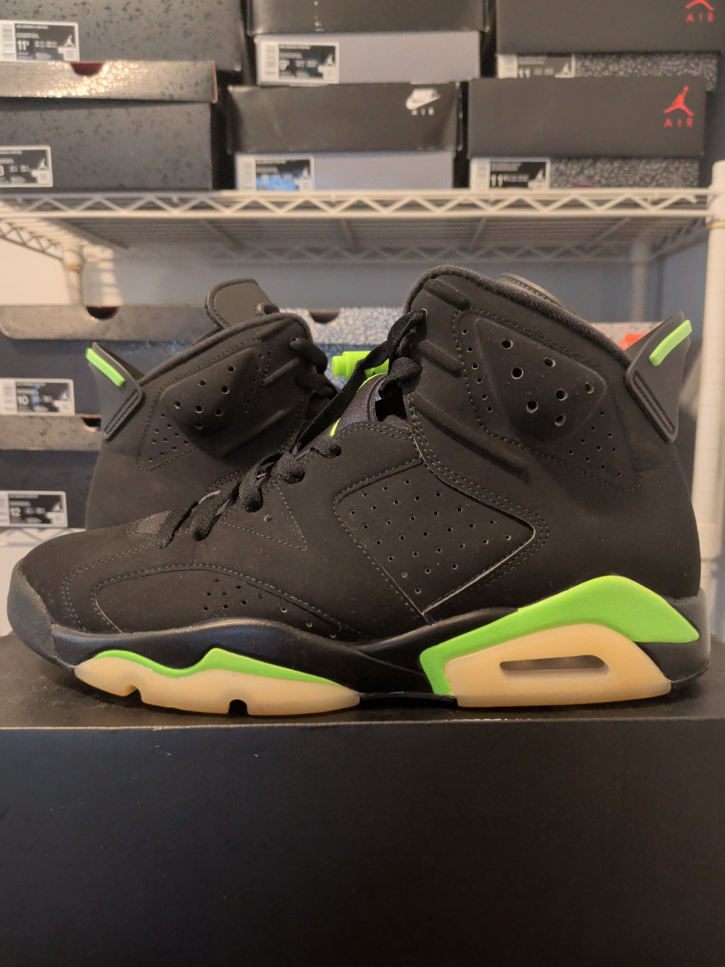 Jordan 6 - Electric Green - Pre Owned
