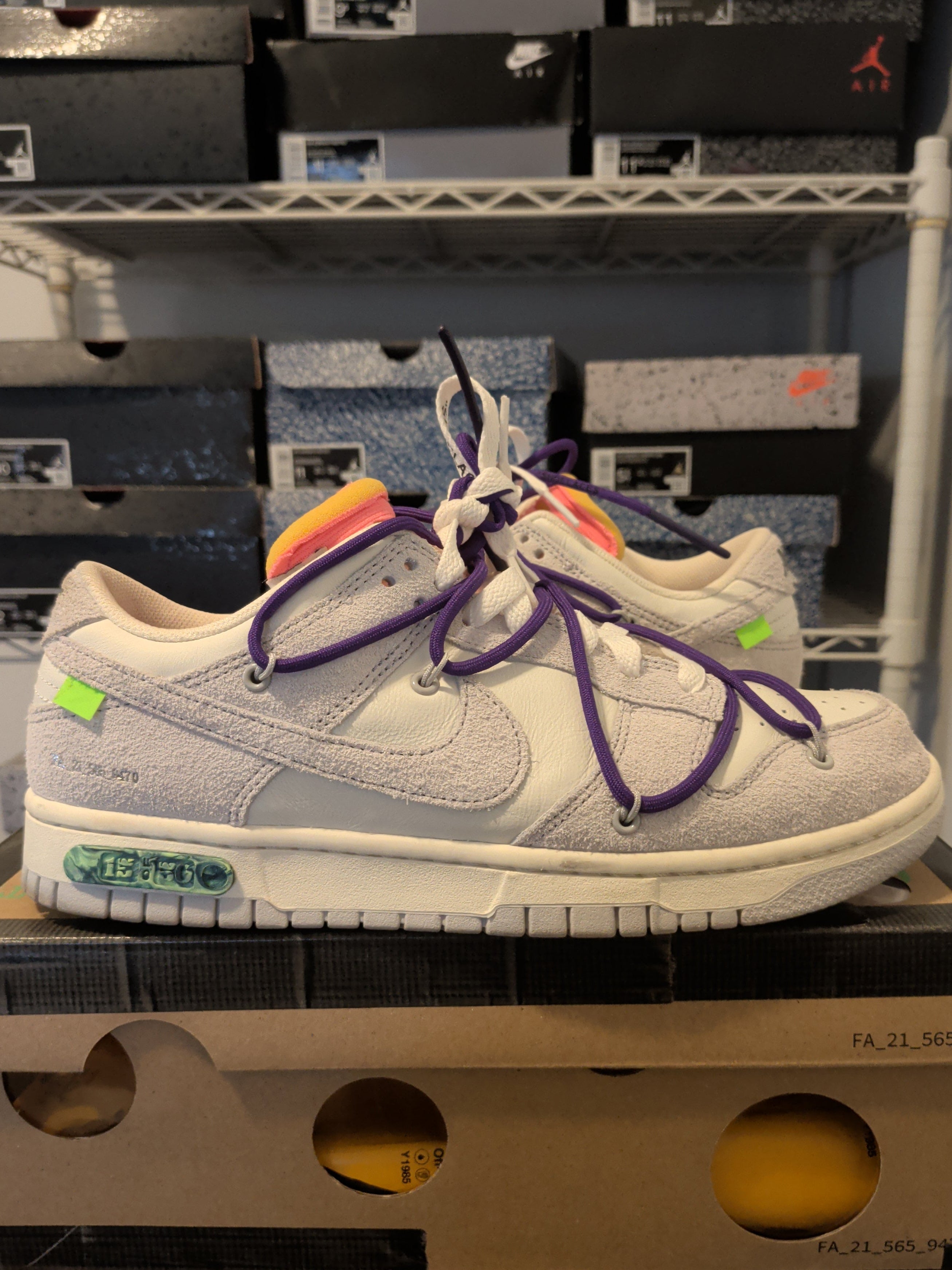 Off White Nike Dunk Low - Lot 15 - Pre Owned