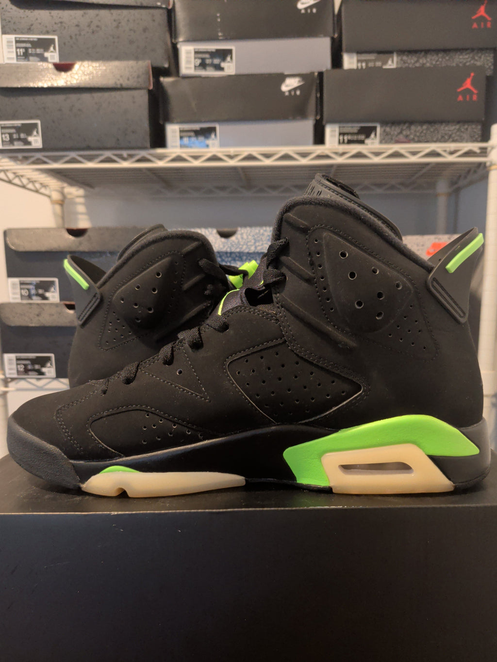 Jordan 6 - Electric Green - Pre Owned