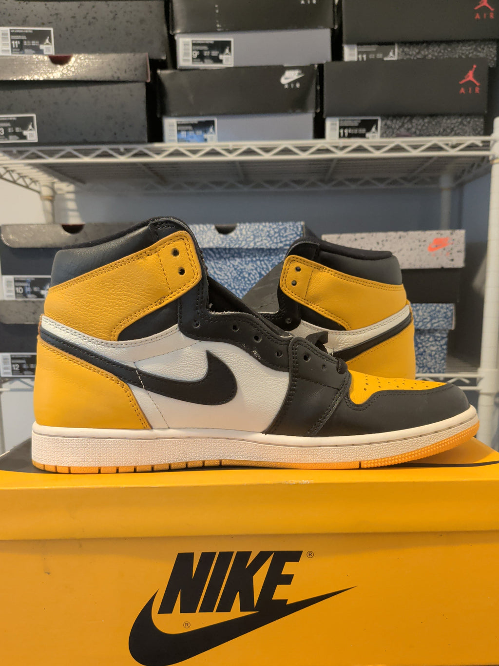 Jordan 1 High - Taxi - Pre Owned