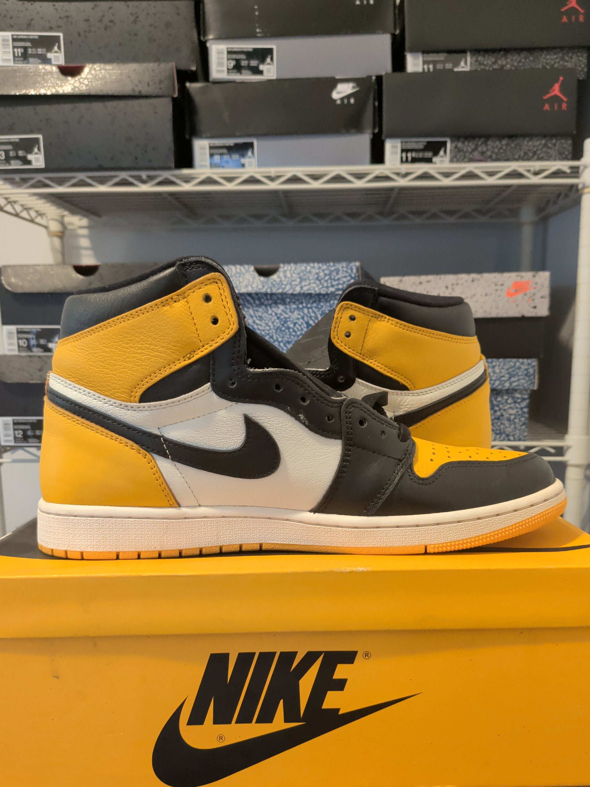 Jordan 1 High - Taxi - Pre Owned