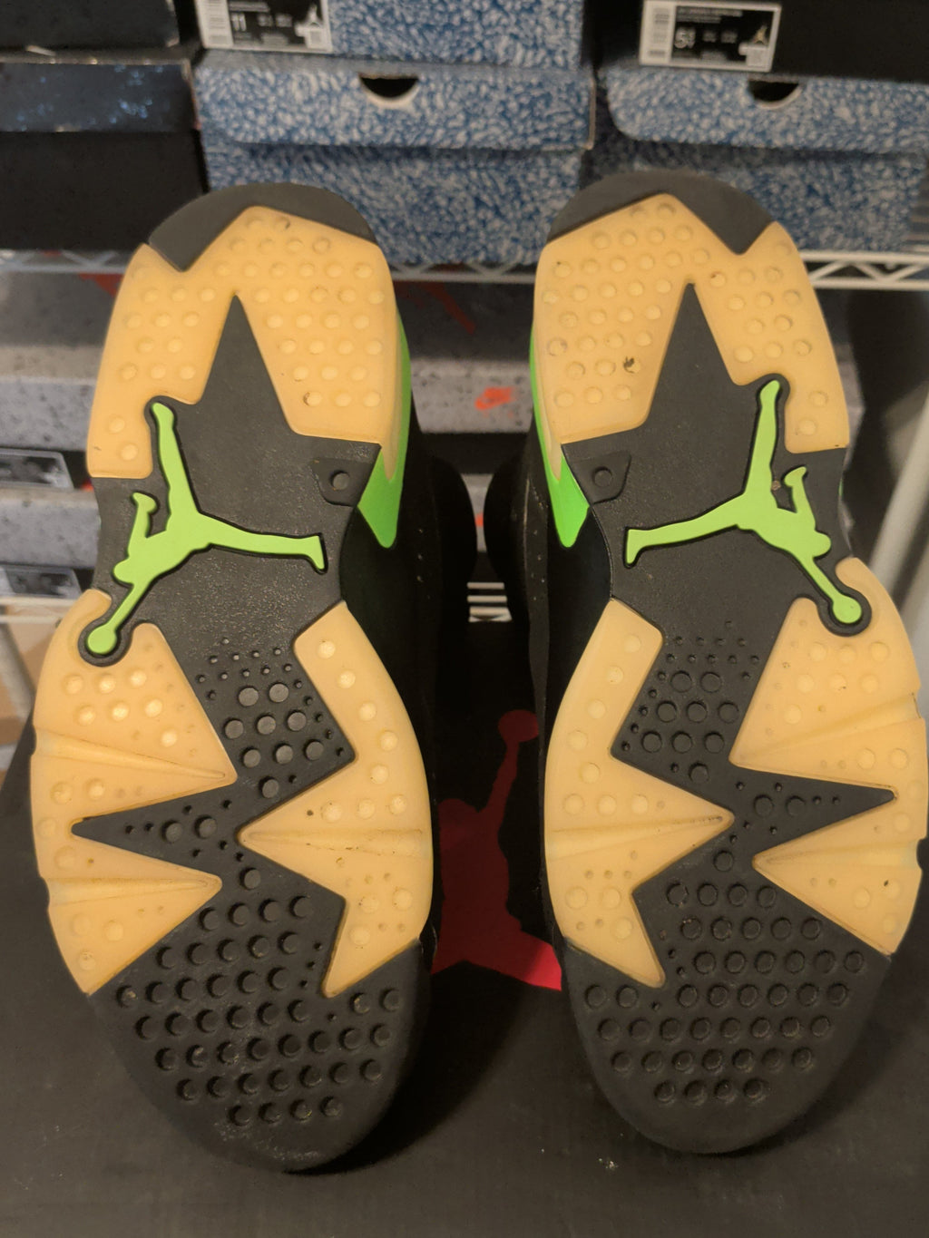 Jordan 6 - Electric Green - Pre Owned