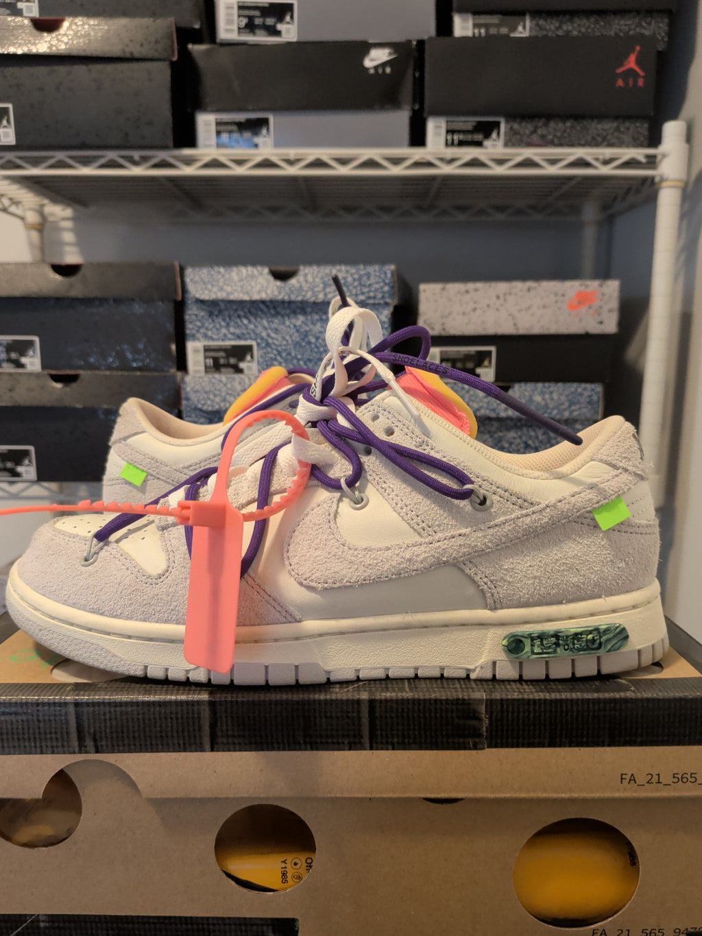 Off White Nike Dunk Low - Lot 15 - Pre Owned