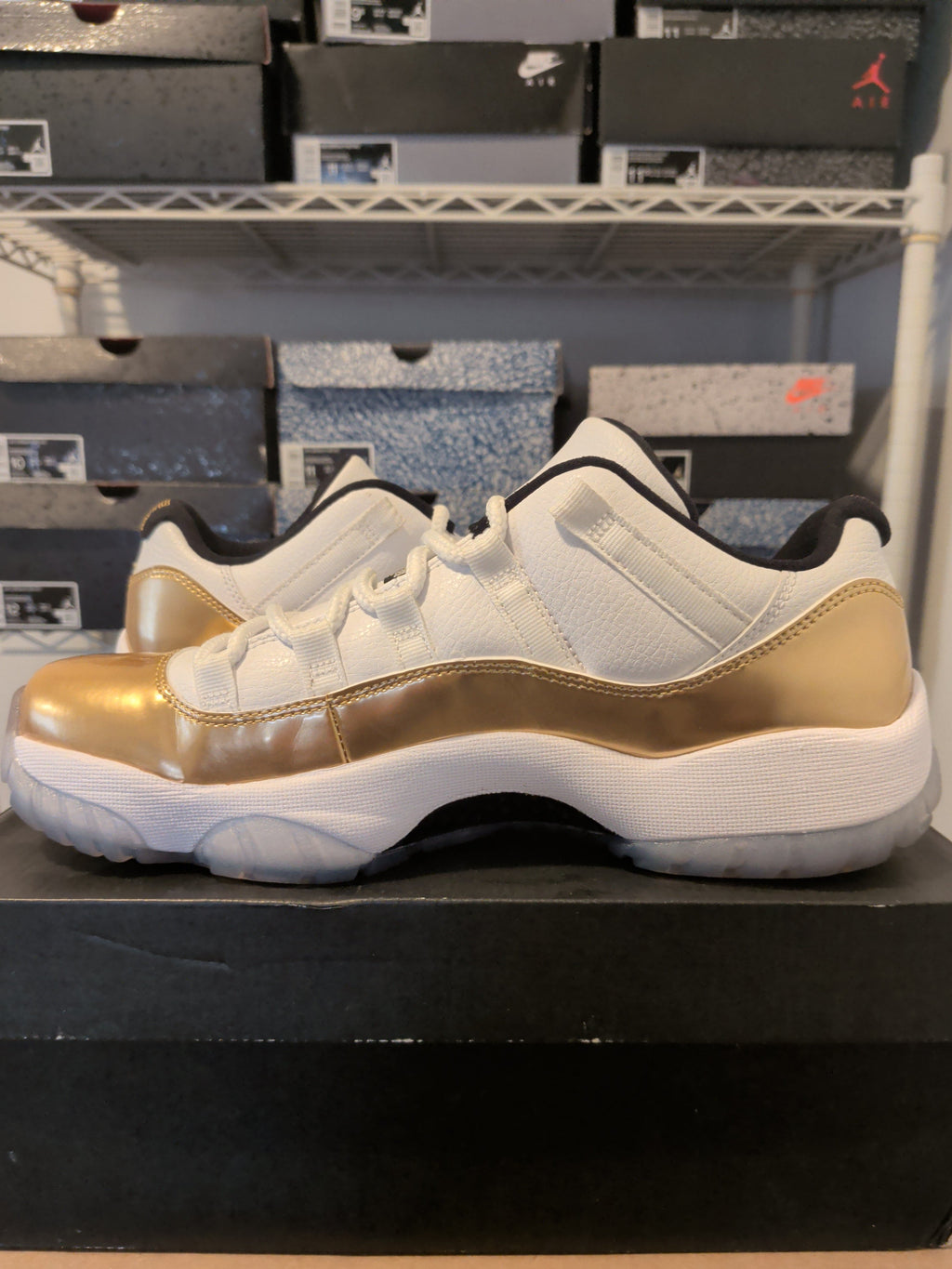 Jordan 11 Low - Closing Ceremony - Pre Owned