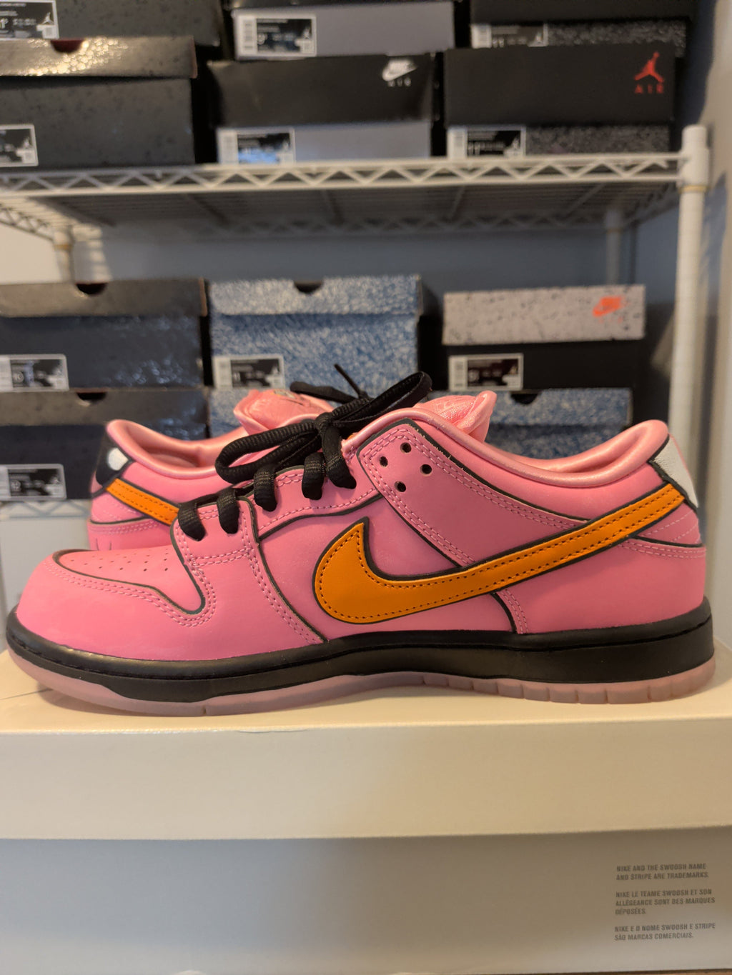 Nike SB Dunk Low - Powerpuff Blossom - Pre Owned